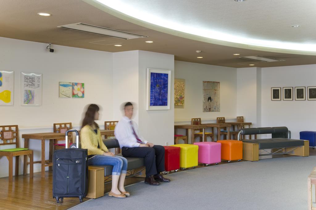 Art Hotel Color Аомори Екстериор снимка